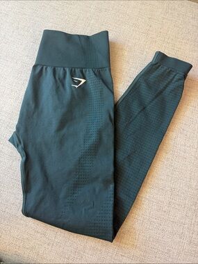 NWOT Gymshark Vital Seamless 2.0 Leggings in Forest Green / Dark Green